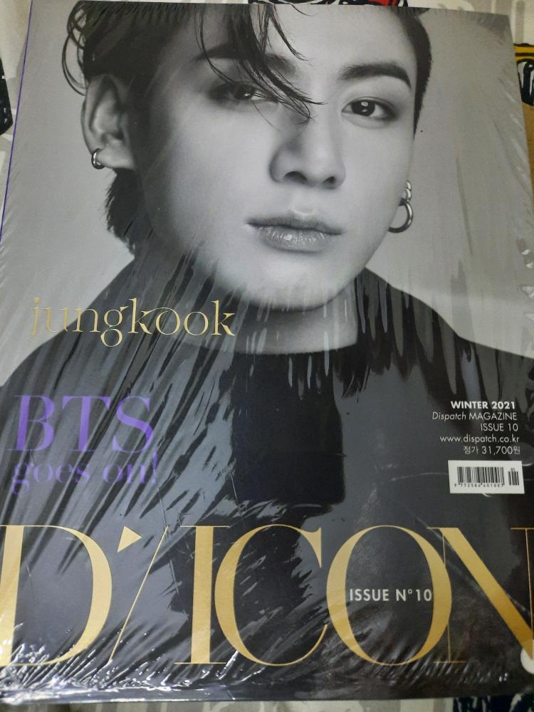 BTS DICON Magazines Vol.10 English Ver. photo review